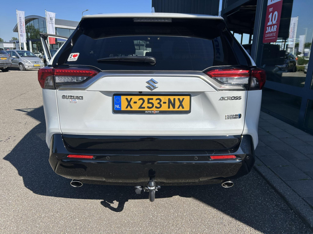 Suzuki Across