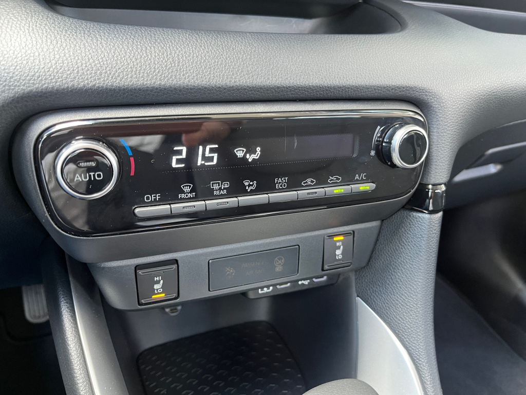 Mazda 2 Hybrid