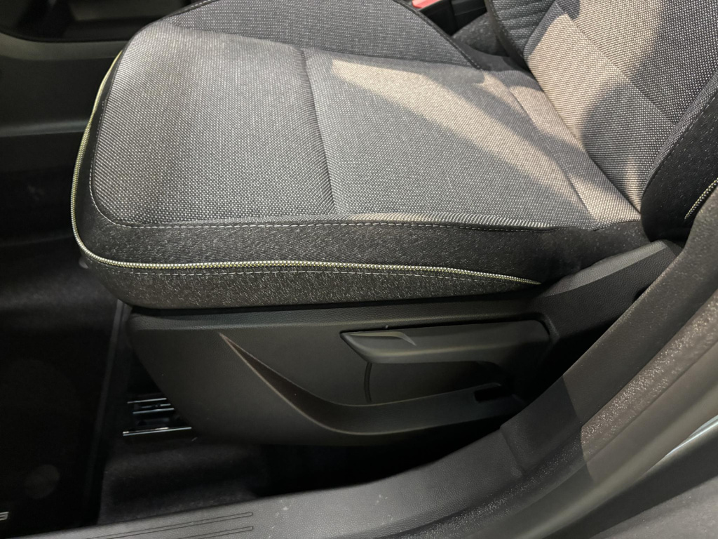 Mitsubishi Grandis