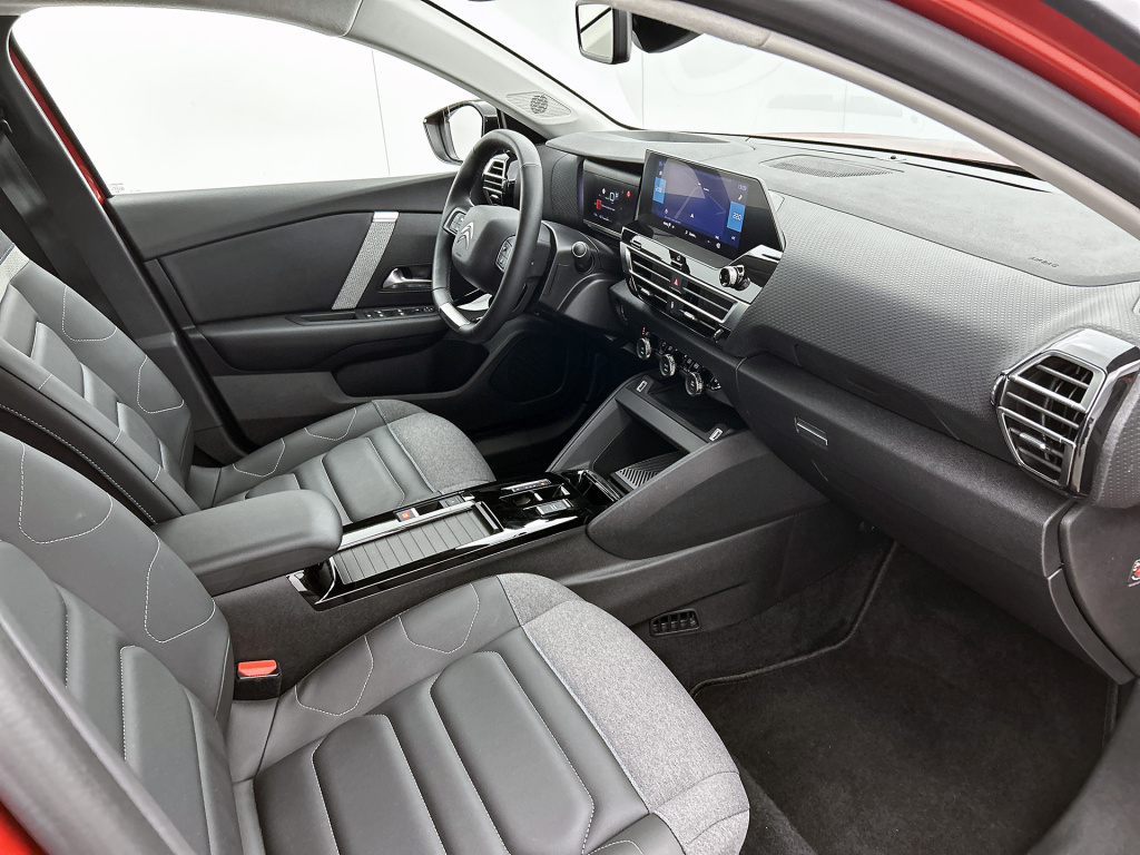 Citroen Ë-c4