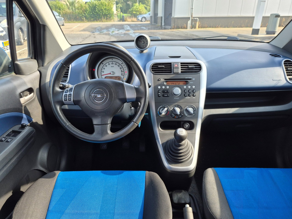 Opel Agila