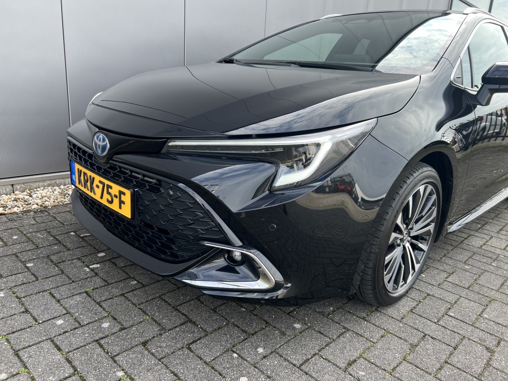 Toyota Corolla Touring Sports