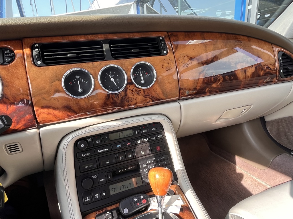 Jaguar Xk