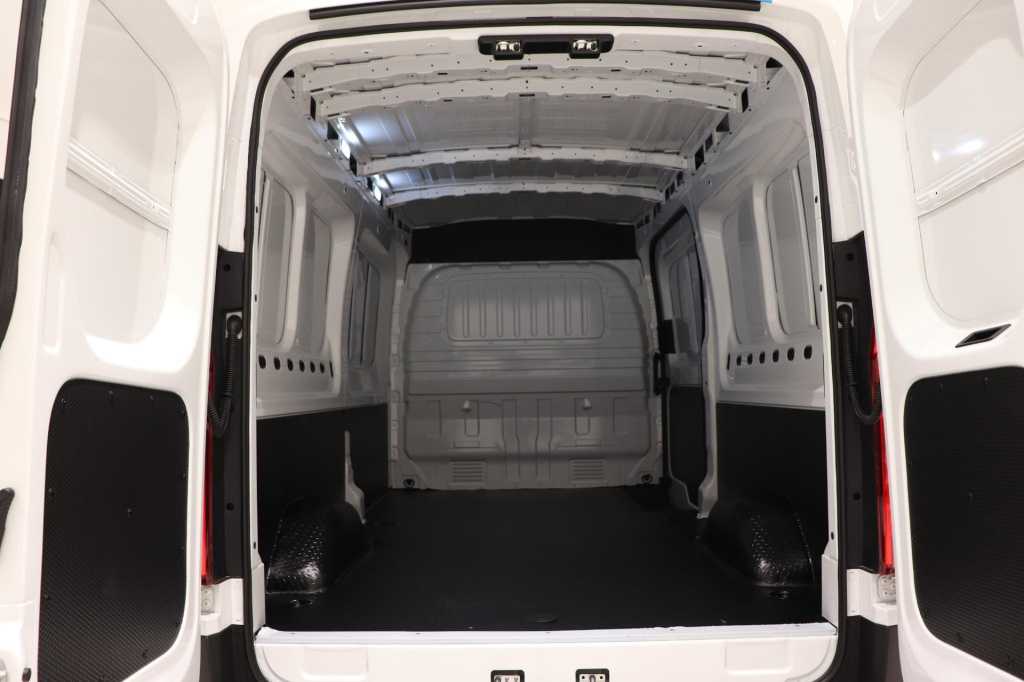 Maxus Edeliver9