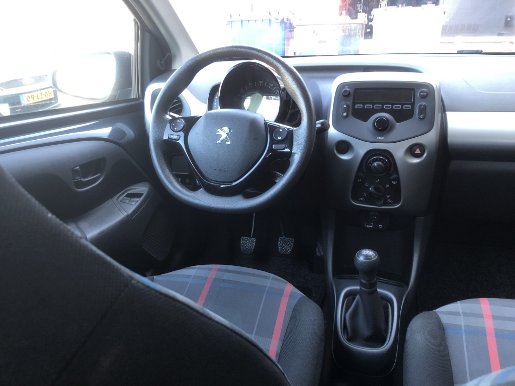 Peugeot 108