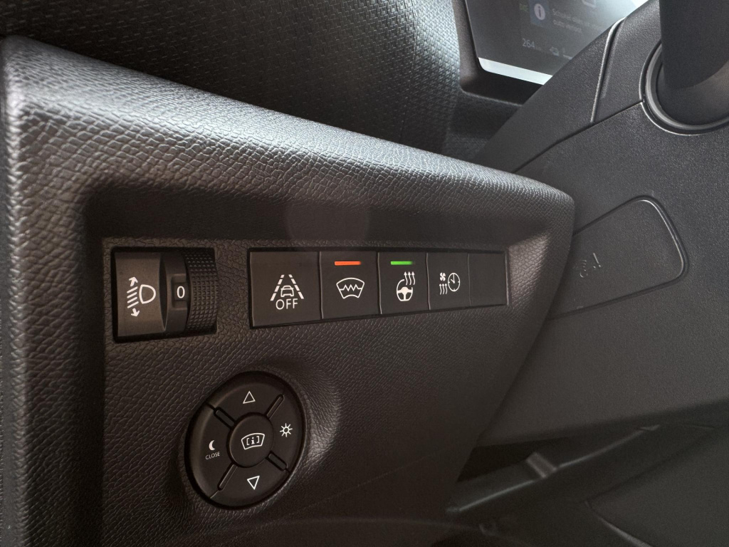 Citroen Ë-c4