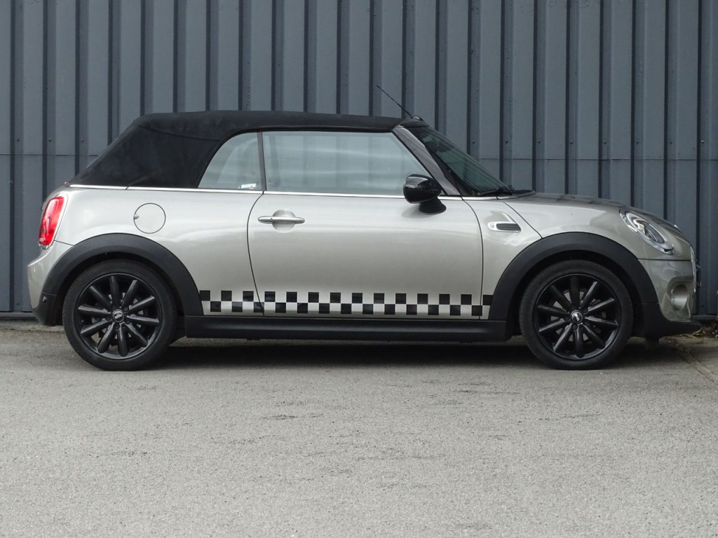 Mini Cooper Cabrio