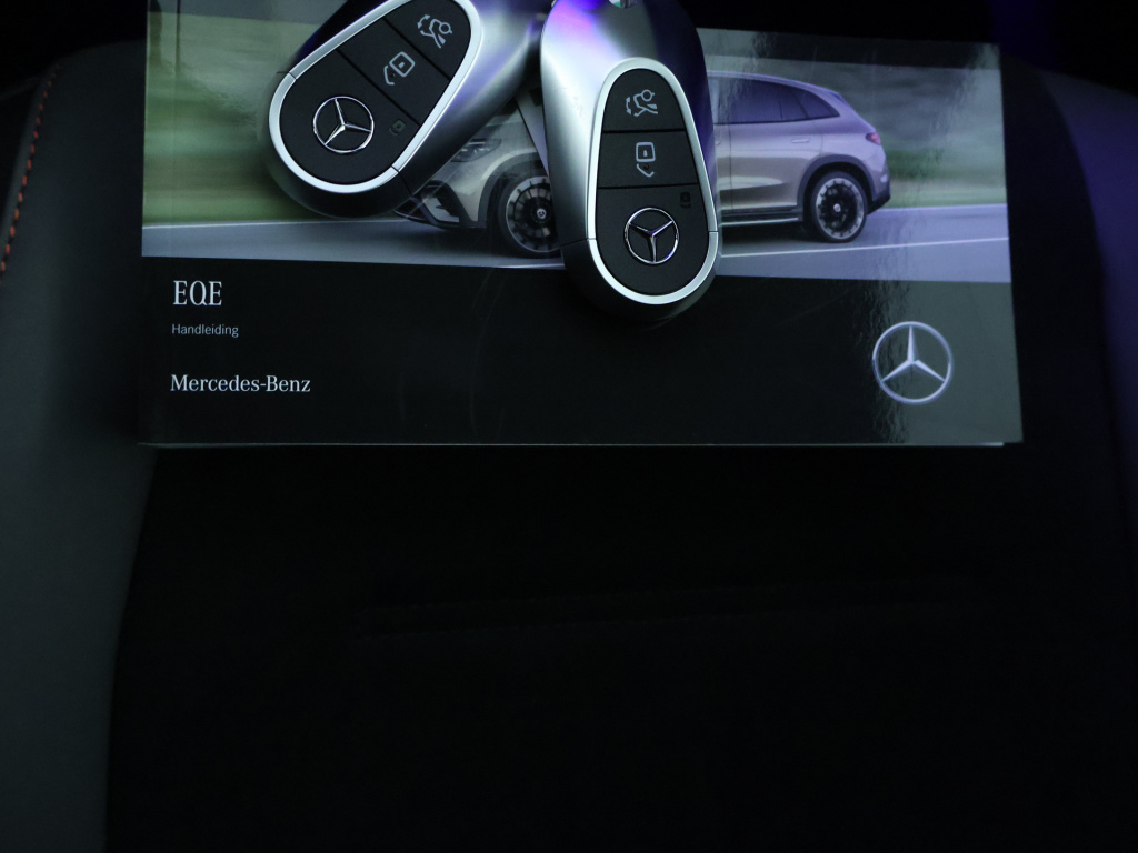 Mercedes-Benz Eqe