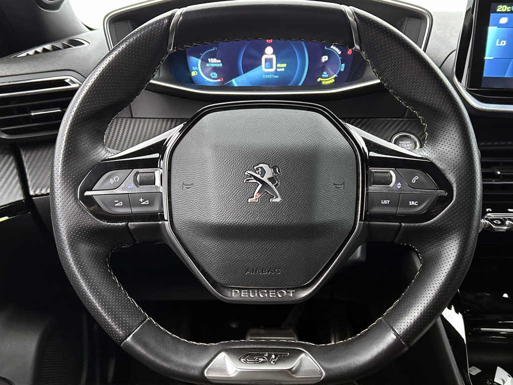 Peugeot E-2008