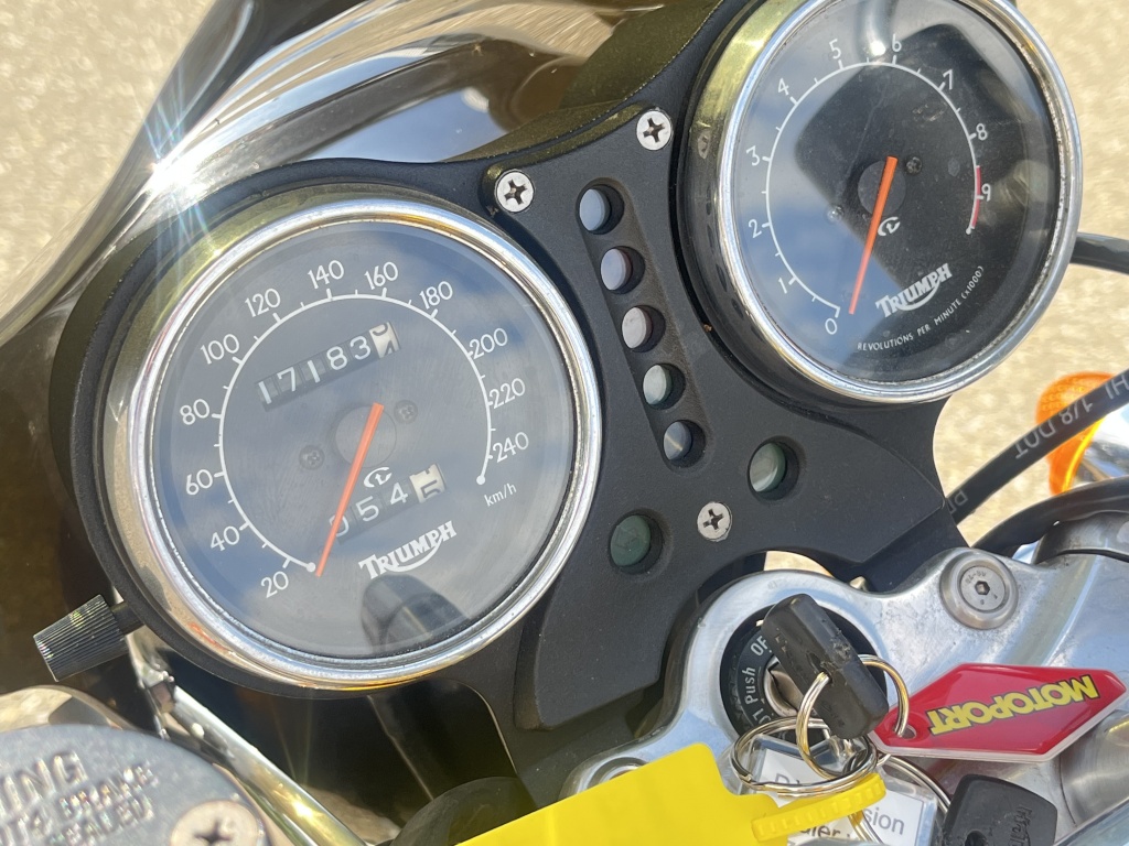 Triumph Thunderbird