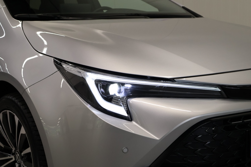 Toyota Corolla Touring Sports