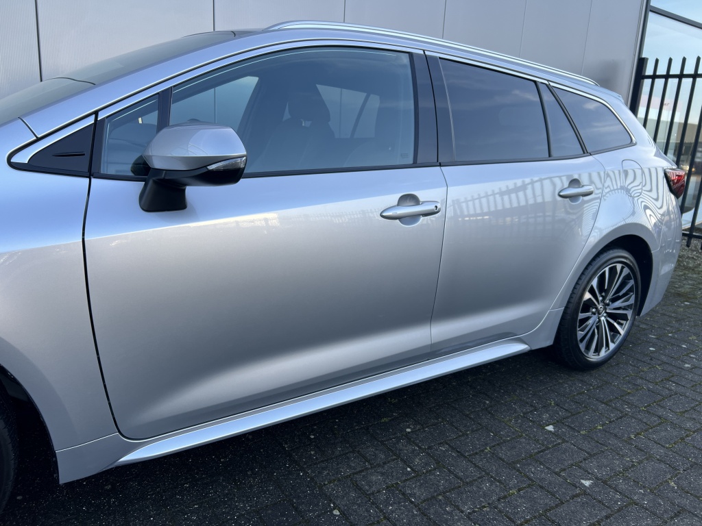 Toyota Corolla Touring Sports