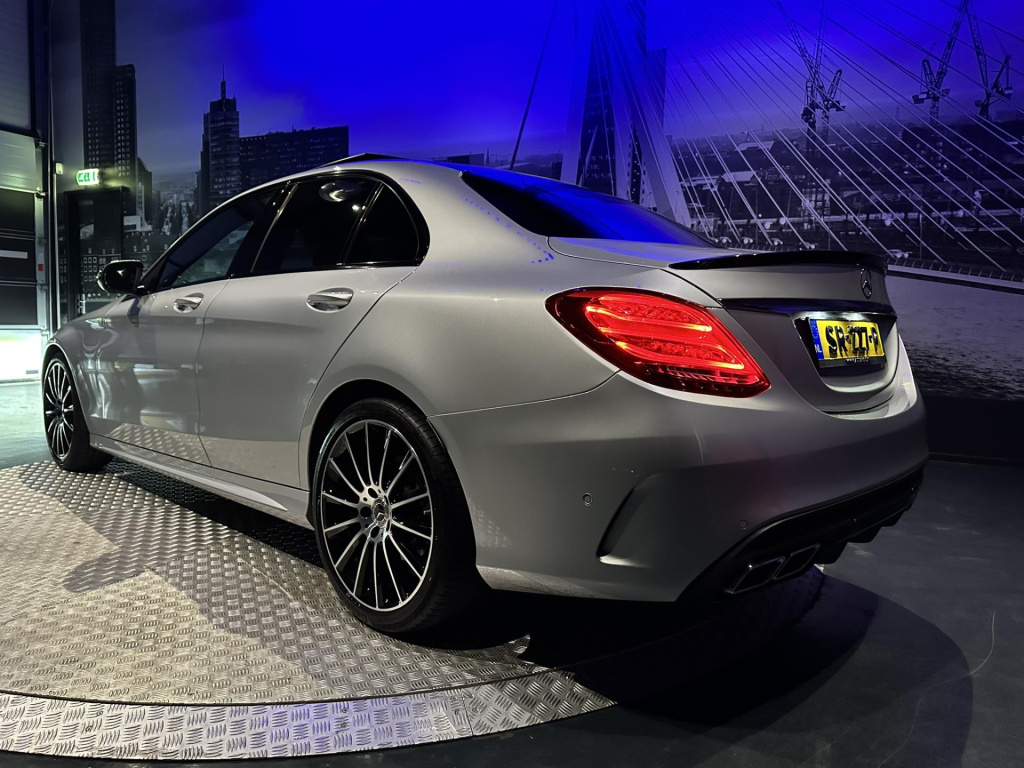 Mercedes-Benz C-Klasse