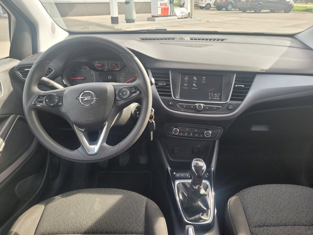 Opel Crossland X