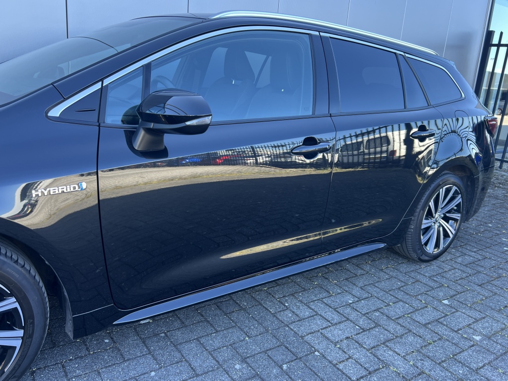 Toyota Corolla Touring Sports