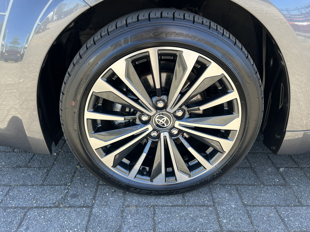 Toyota Corolla Touring Sports