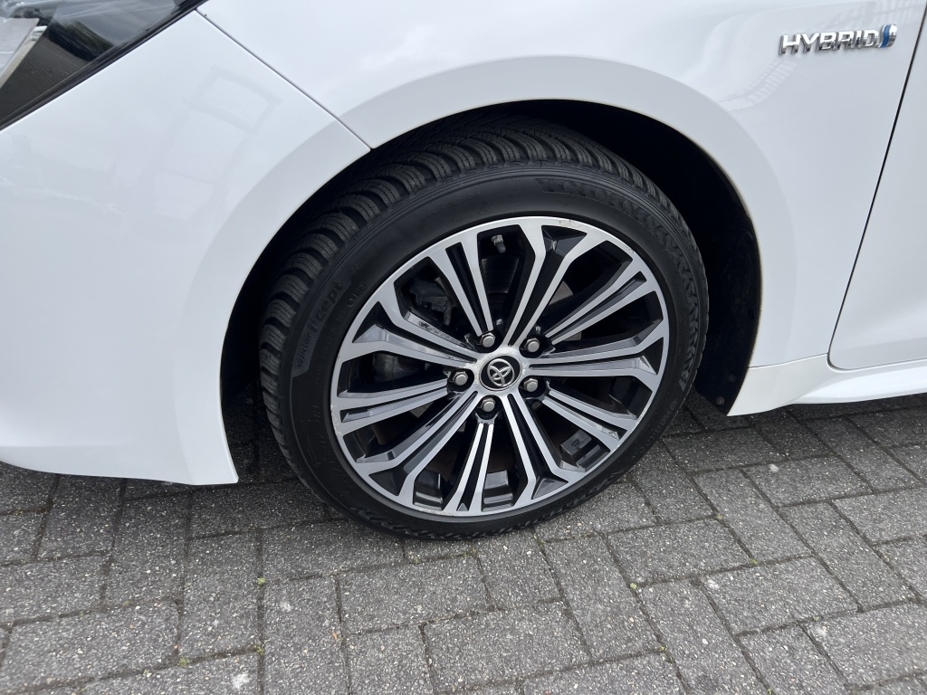 Toyota Corolla Touring Sports