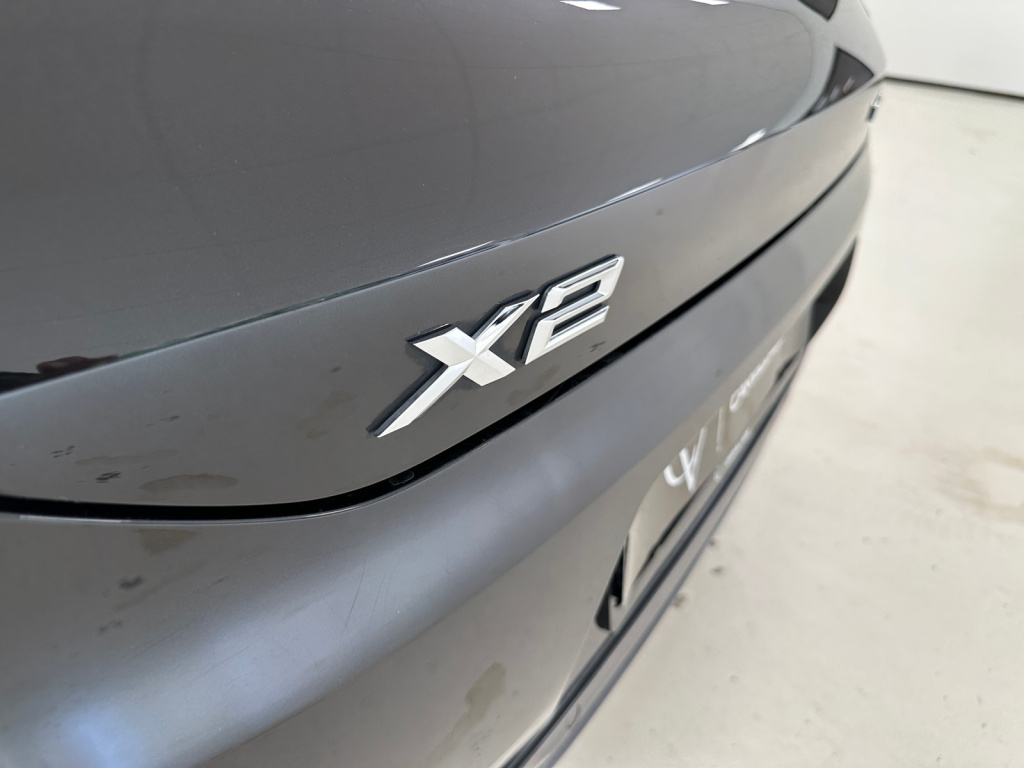 BMW X2
