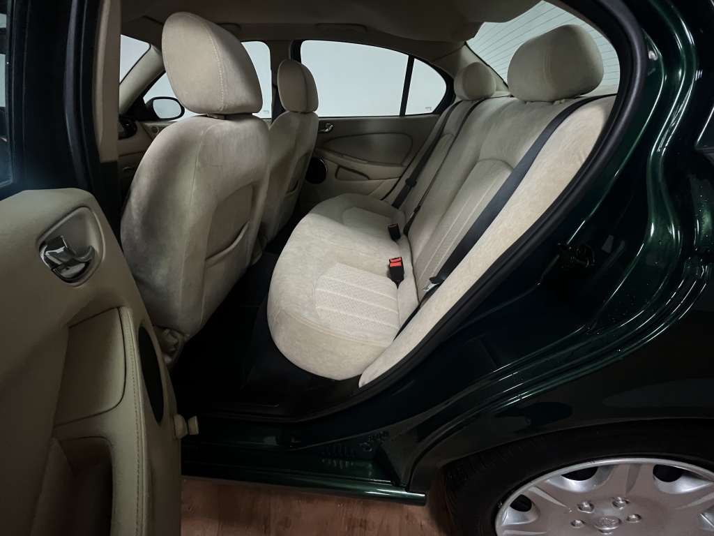 Jaguar X-type