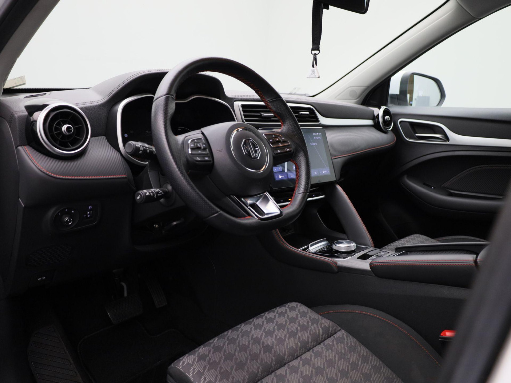 MG Zs Ev