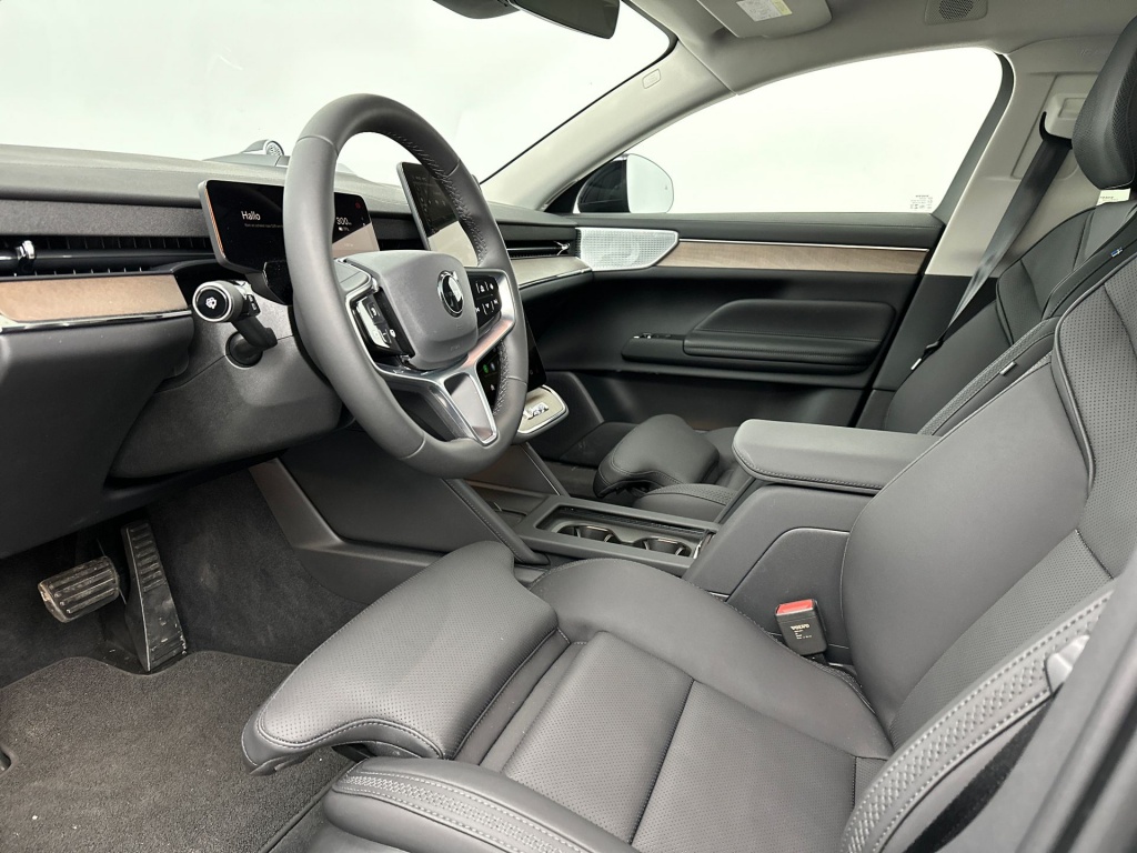 Volvo Es90