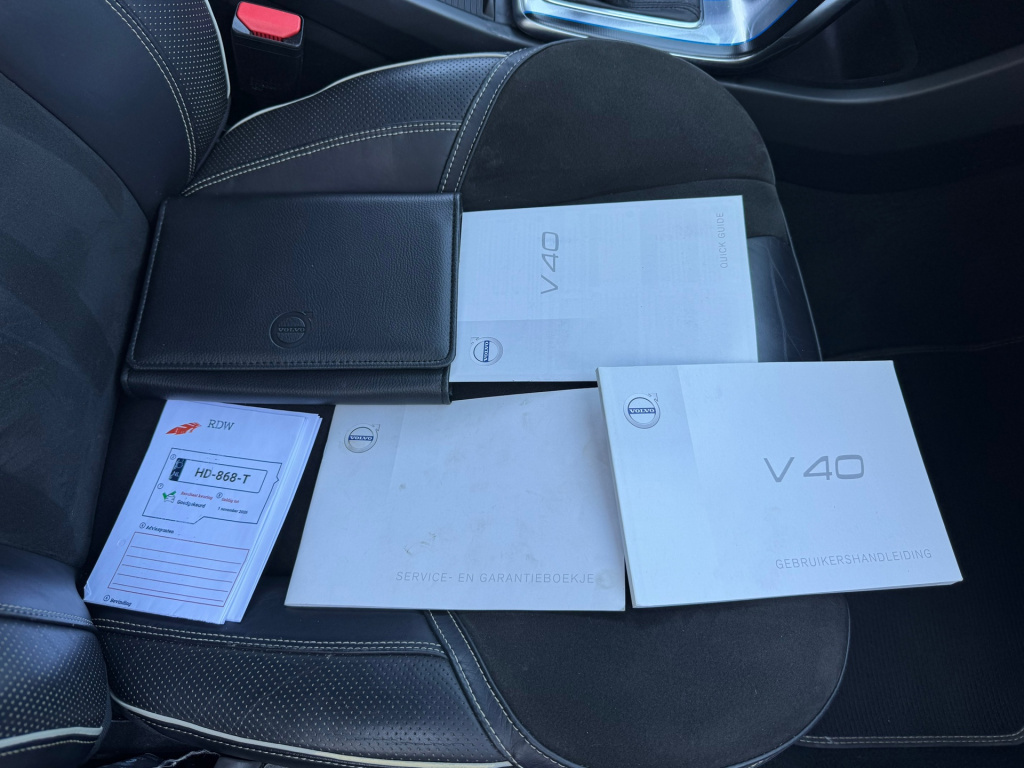 Volvo V40