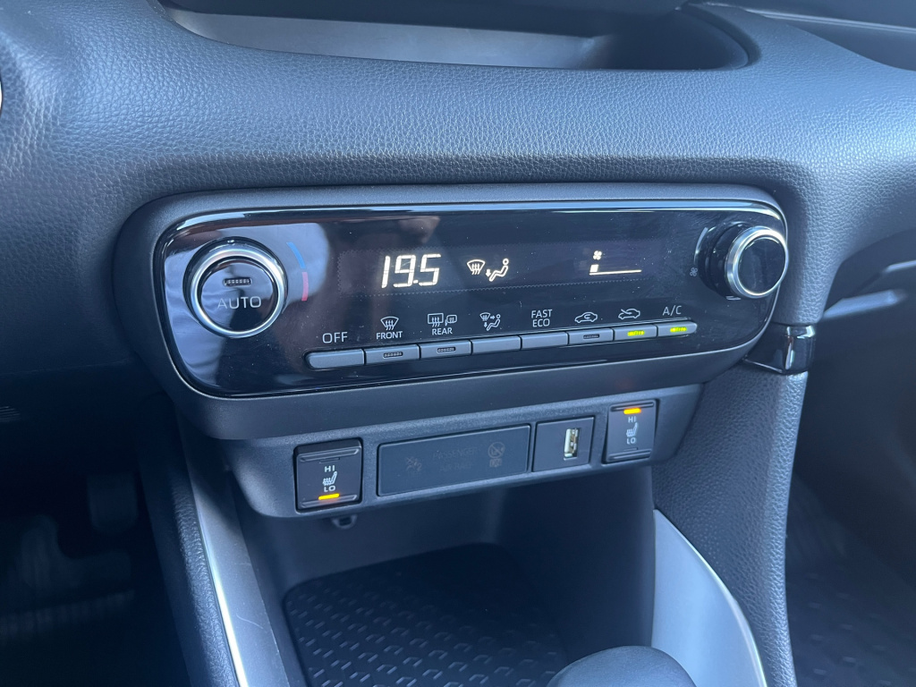 Mazda 2 Hybrid