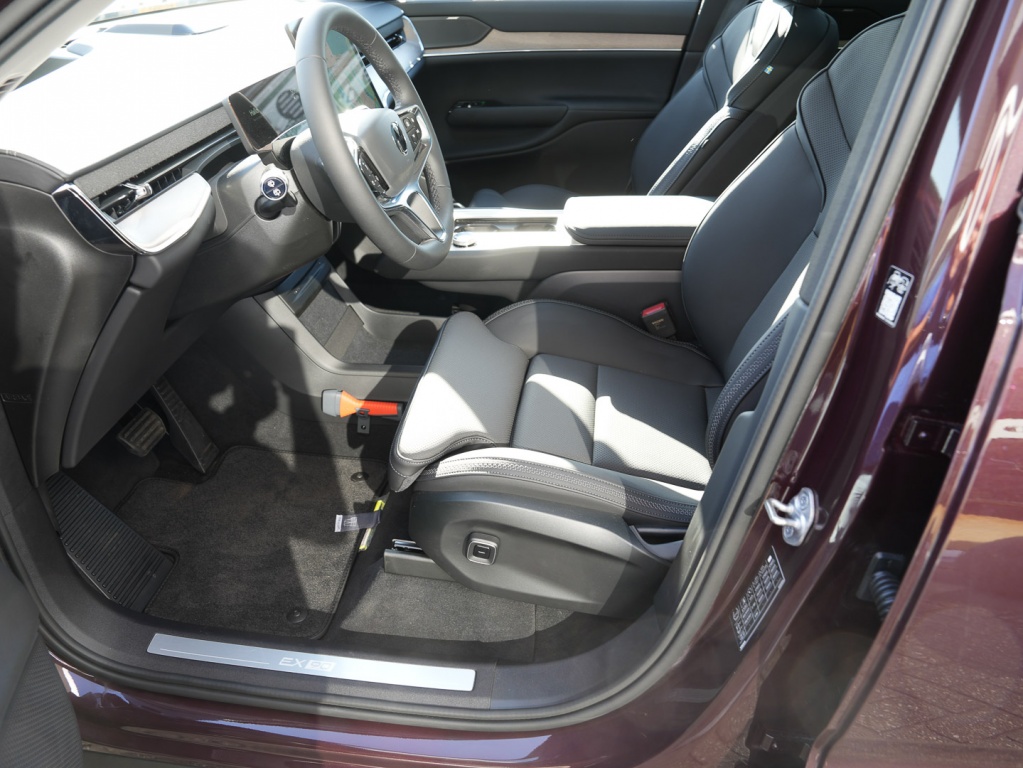 Volvo Ex90