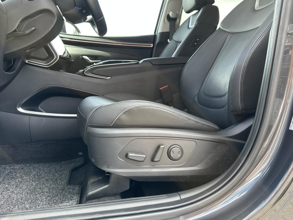 Hyundai Tucson Hybrid