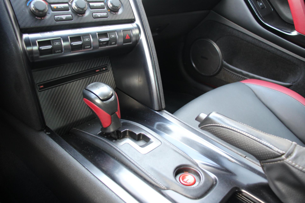 Nissan Gt-r