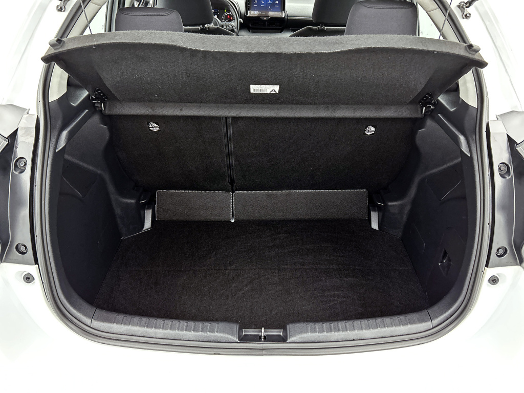 Mazda 2 Hybrid