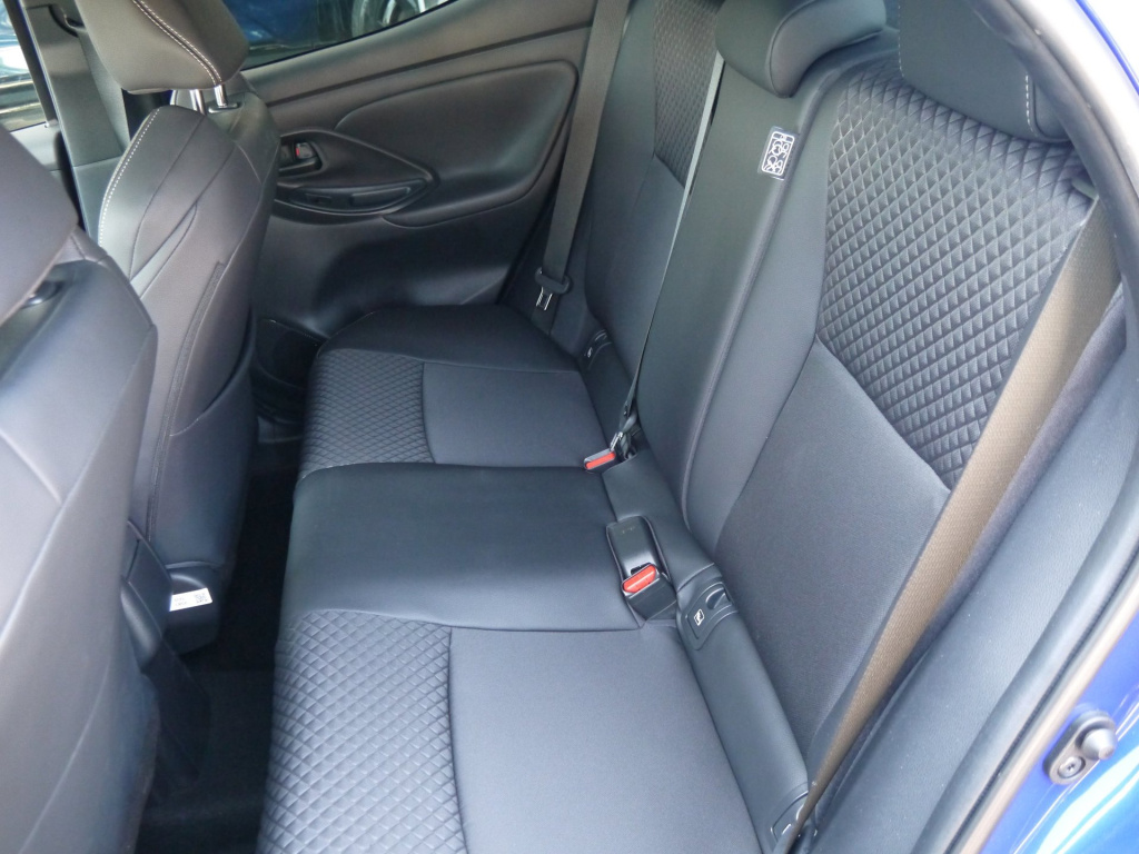 Mazda 2 Hybrid