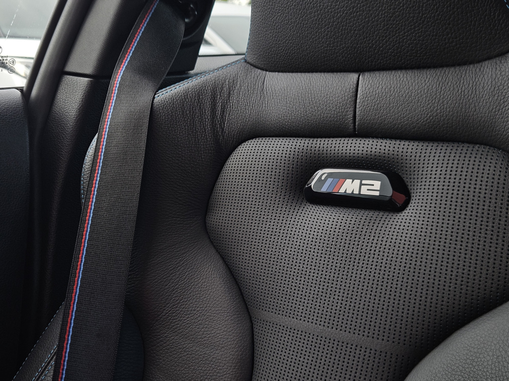 BMW M2
