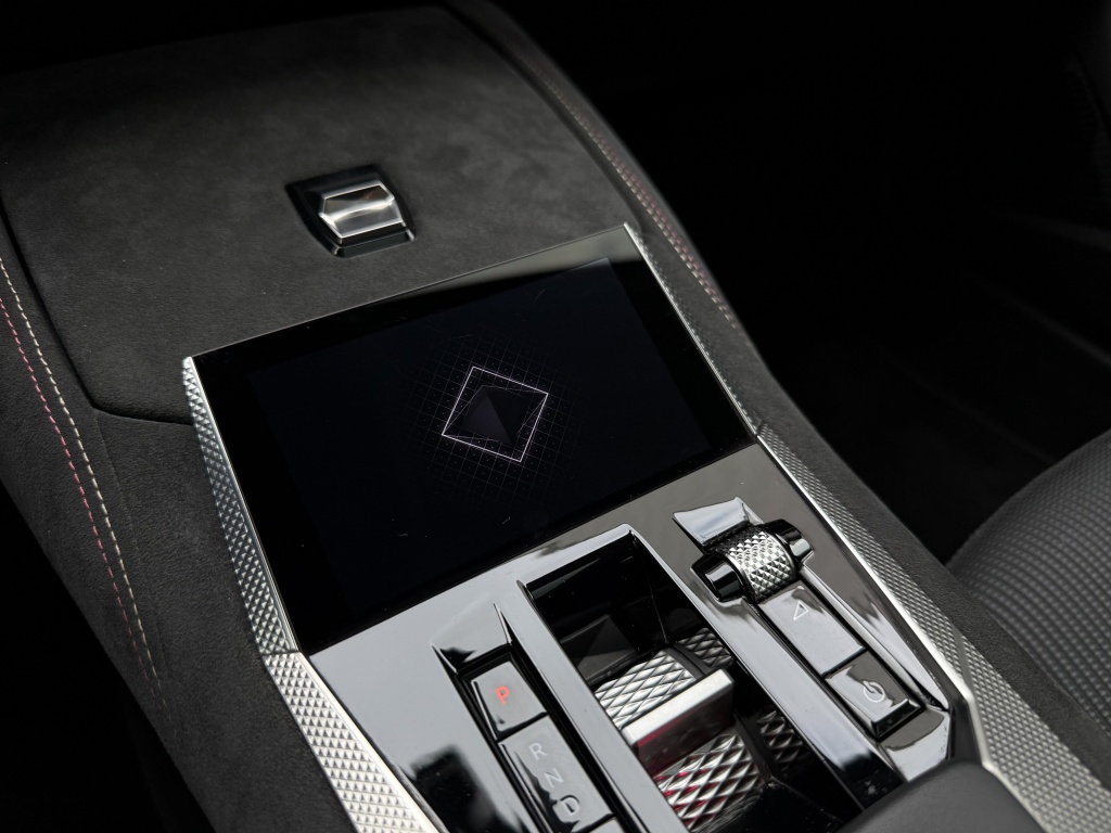 Ds Ds 4