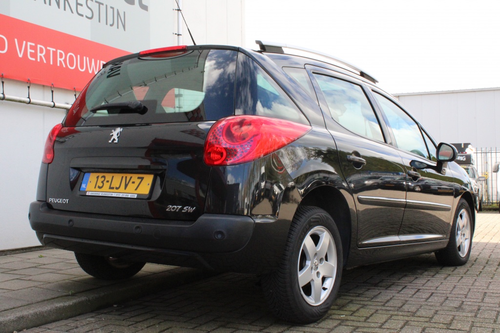 Peugeot 207