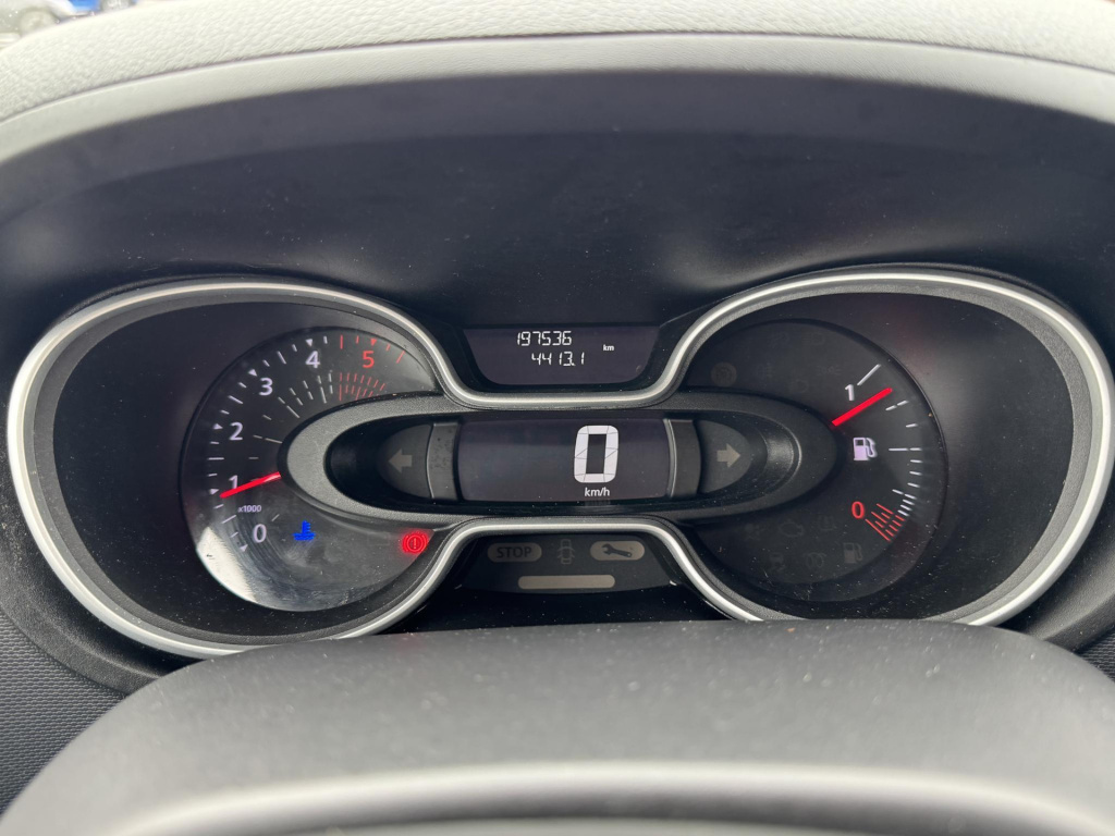 Nissan Nv300