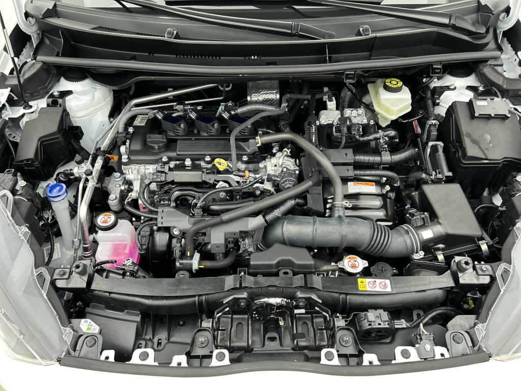 Mazda 2 Hybrid