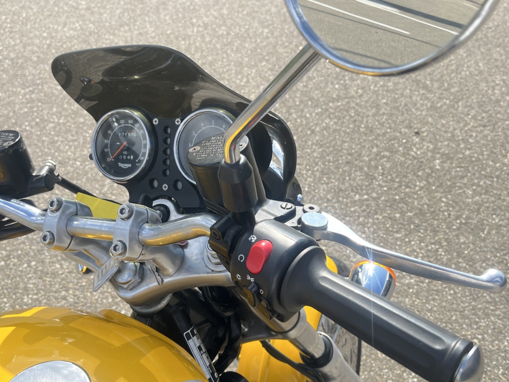 Triumph Thunderbird