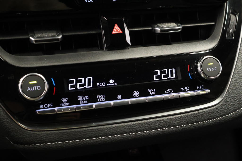 Toyota Corolla Touring Sports