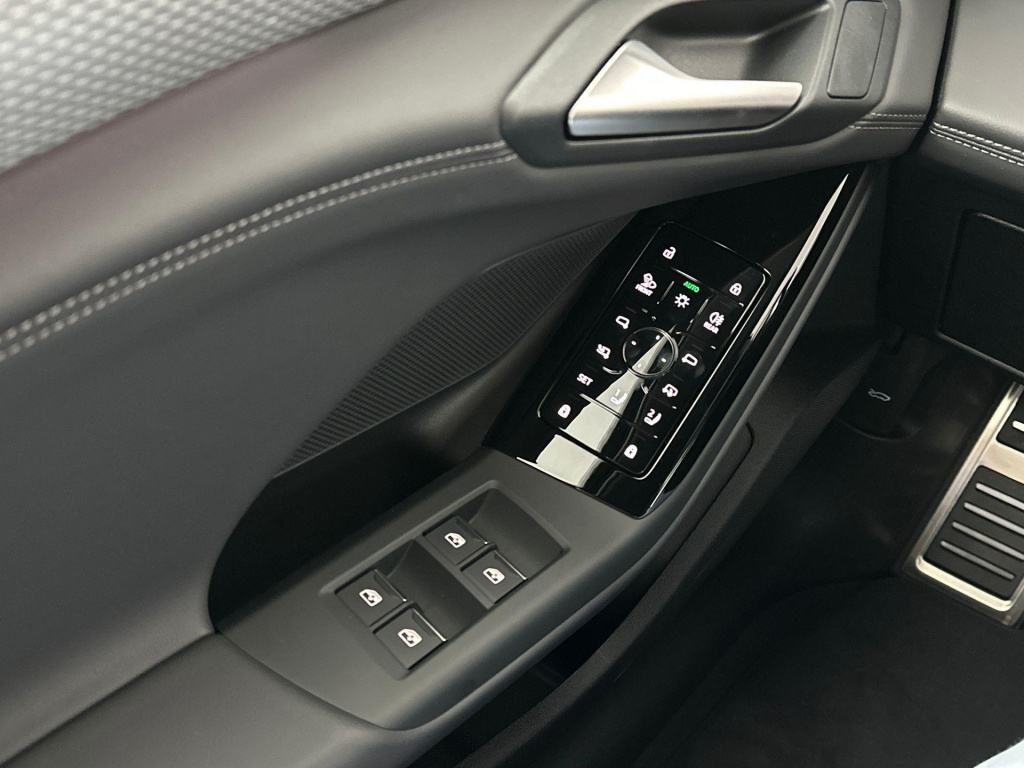 Audi A6 Avant E-tron