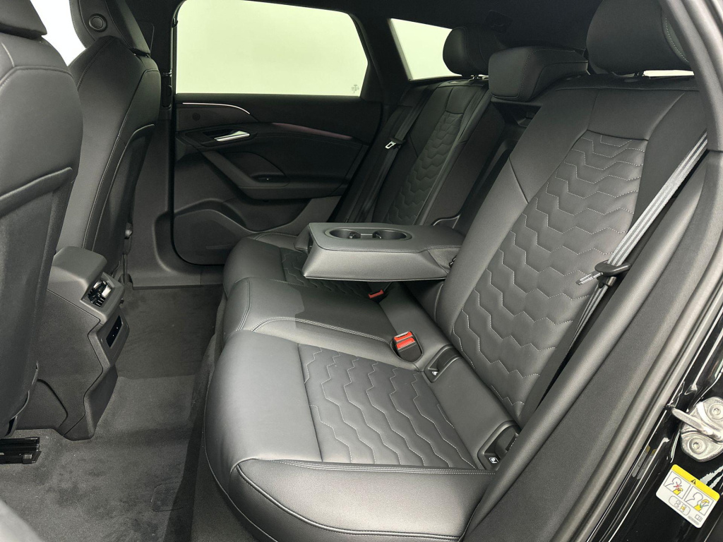 Audi A6 Avant E-tron