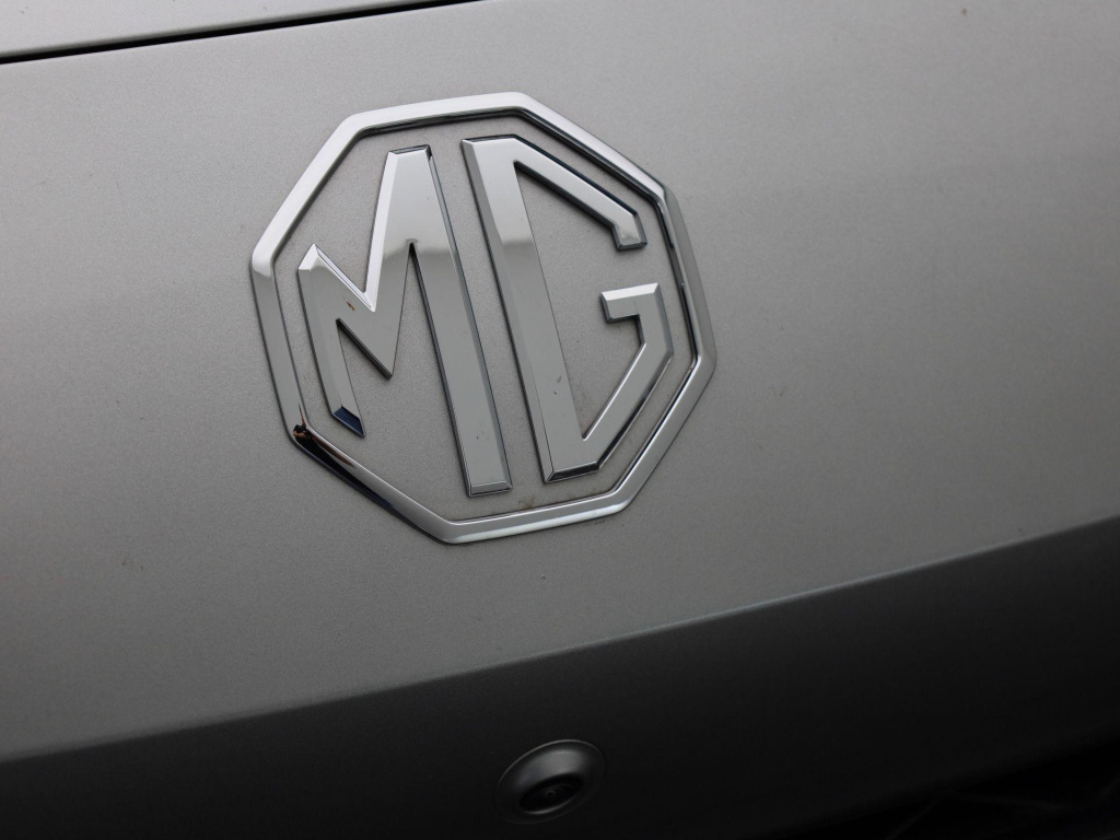MG Mg3