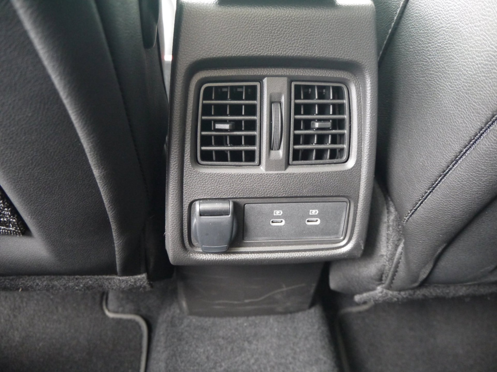 Mitsubishi Grandis
