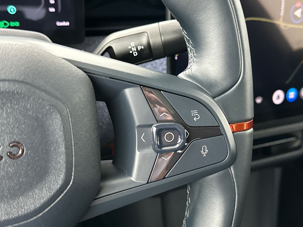 Lynk & Co 02