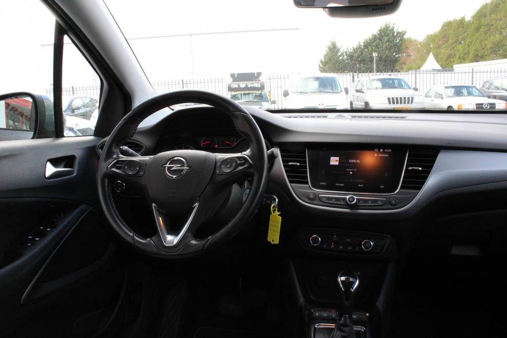 Opel Crossland X