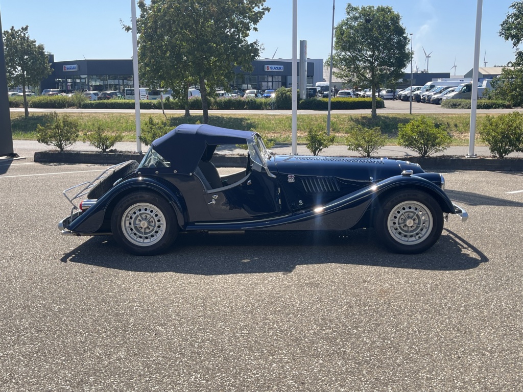 Morgan Plus 8