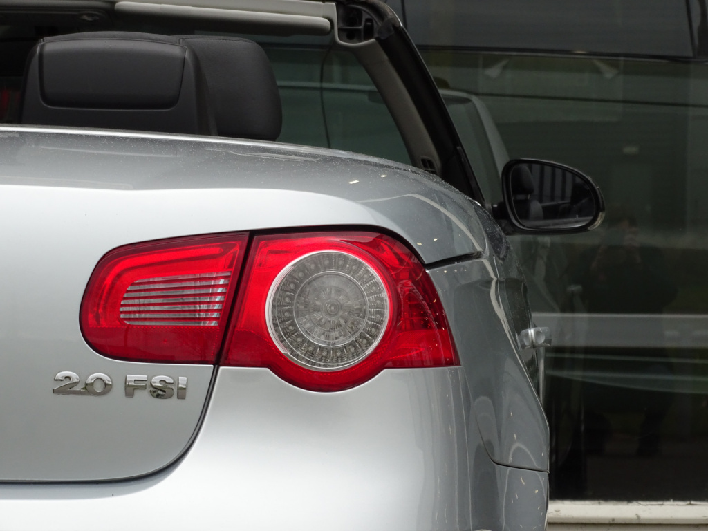 Volkswagen Eos