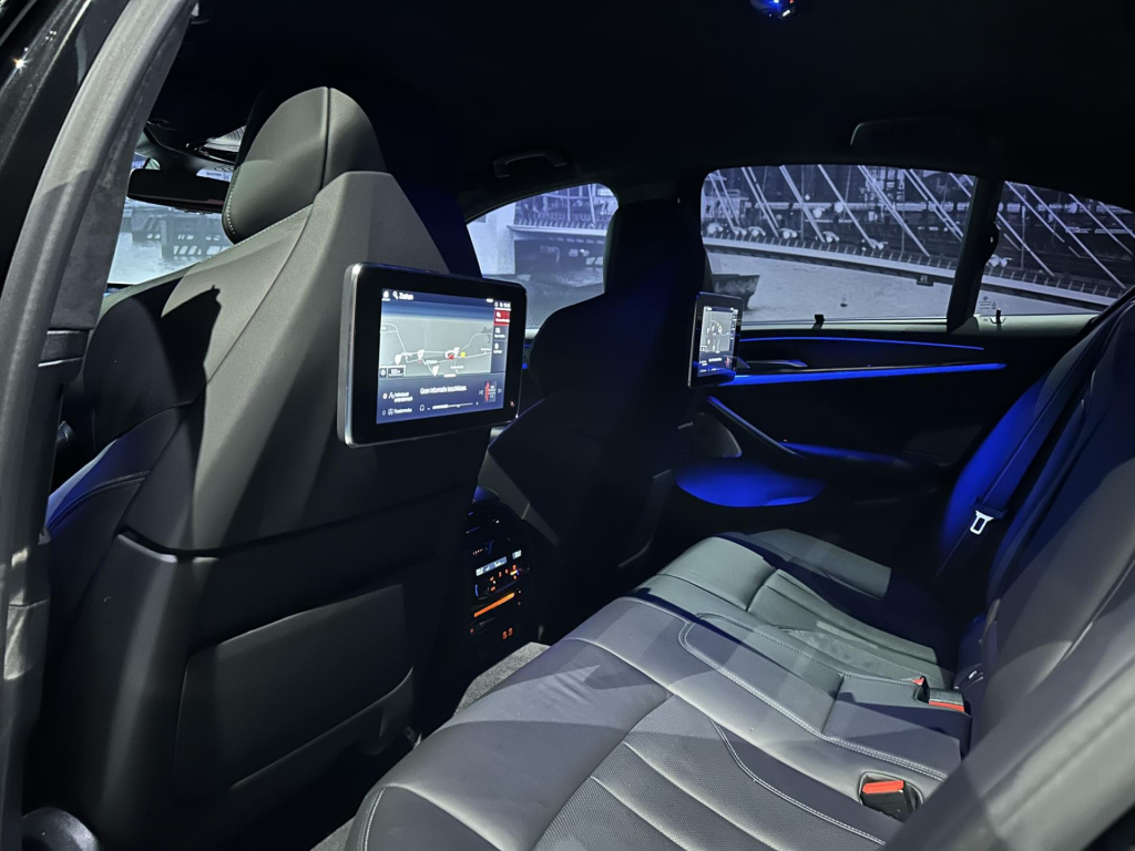 BMW M5