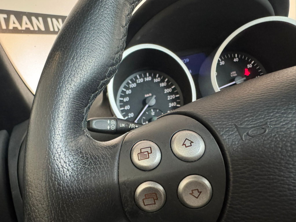 Mercedes-Benz SLK