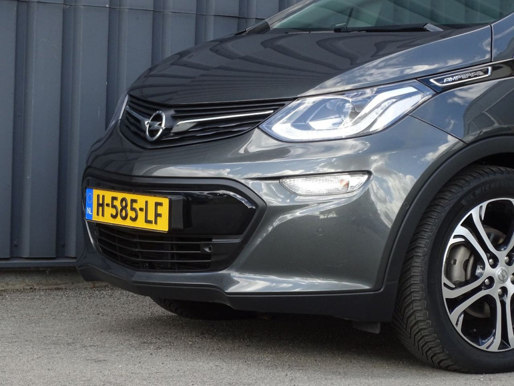 Opel Ampera-e